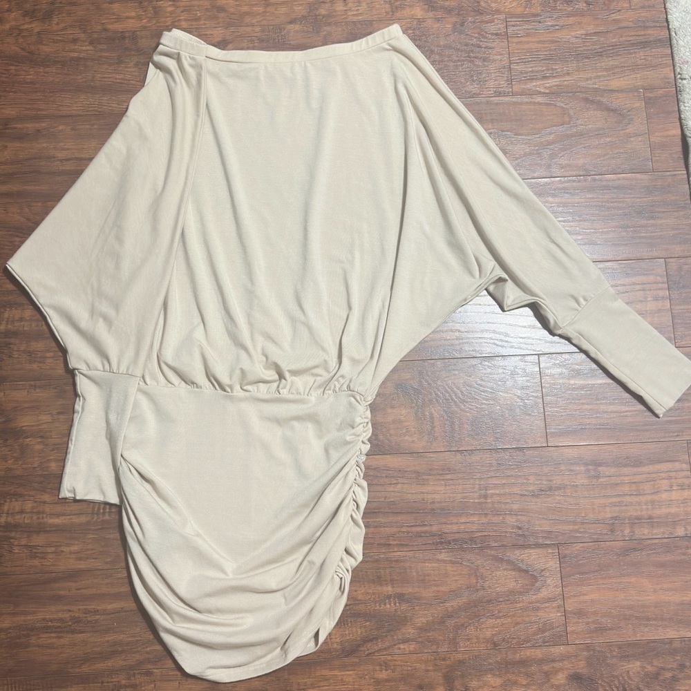 Elegant Cream Women's Skirt